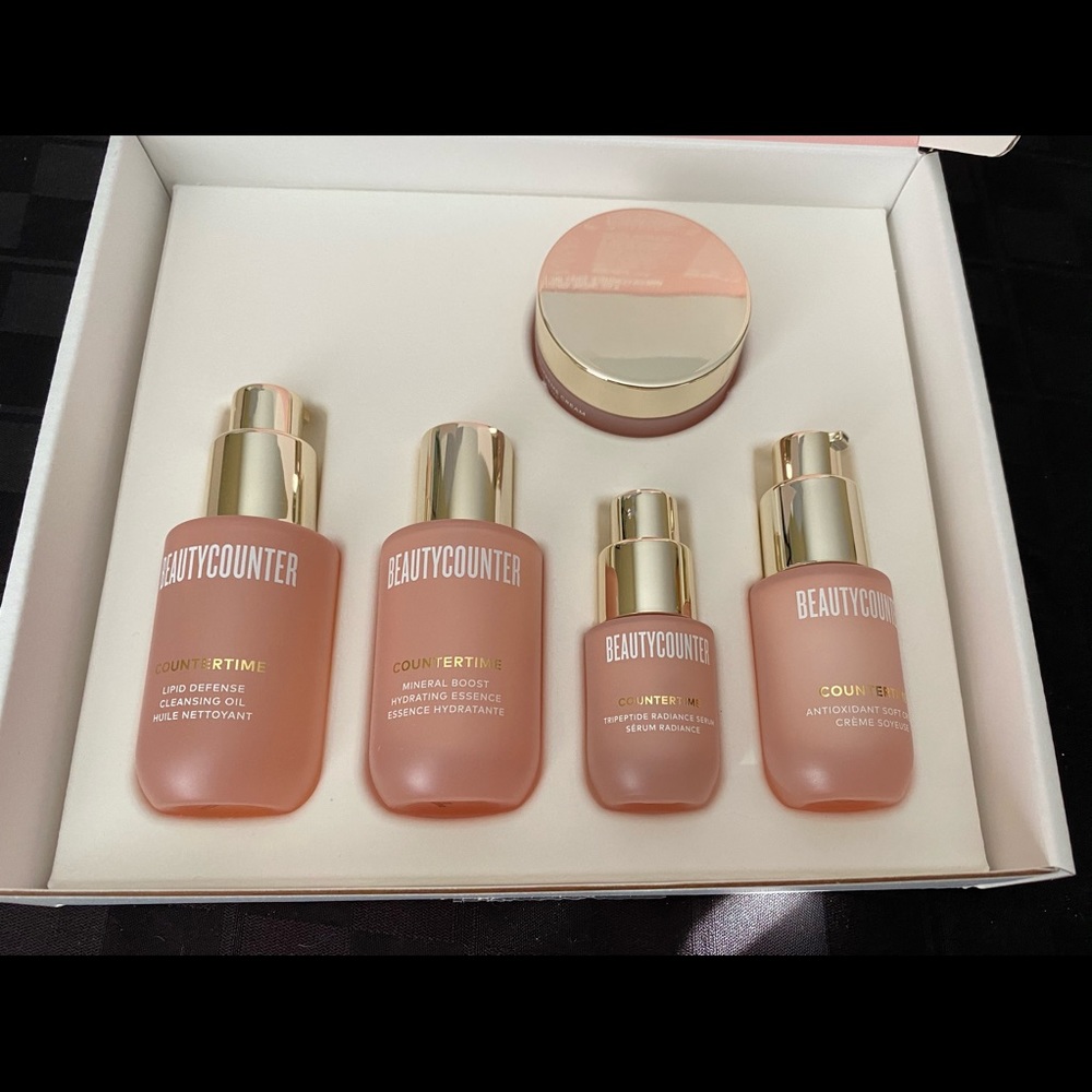 Beauty Counter Countertime Mini Set NIB!